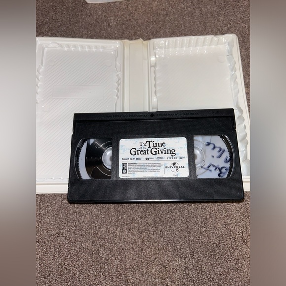 Vintage VHS Movies - The Land Before Time Lot Of 5 VHS Videos In Clamshells - Picture 9 of 13